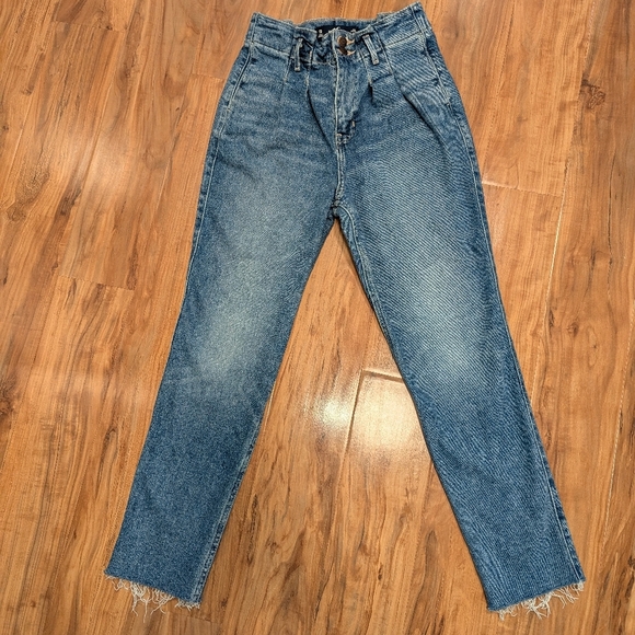 Curvy Ultra High-Rise Paperbag Mom Jean Hollister Vintage Stretch Women's 1R EUC - Picture 1 of 6